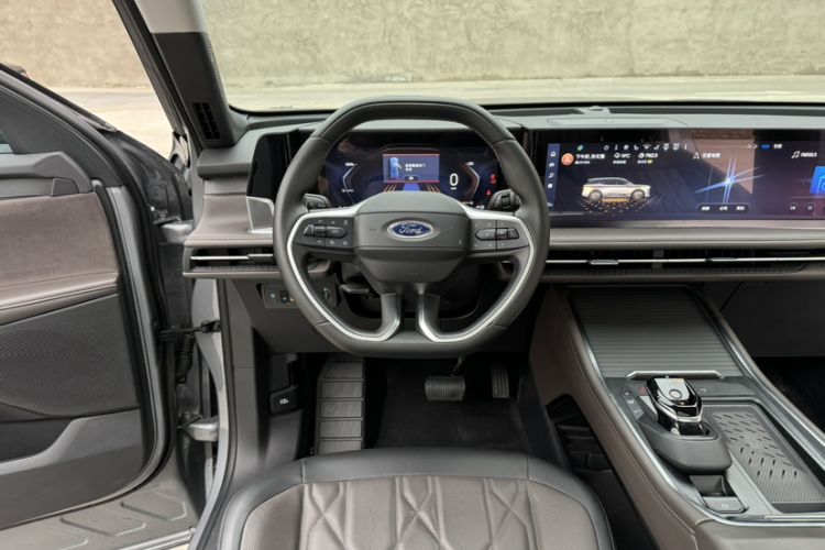Used Ford Edge 2025 Ford Explorer L 2.0T EcoBoost E-Hybrid Four-Wheel-Drive 7-Seater Supreme Model
