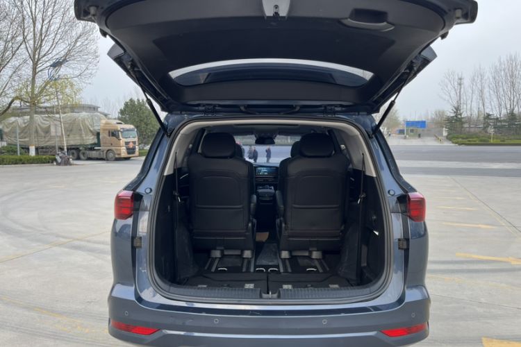 Used Wuling Victory 2022 Revised Version 280T 1.5T CVT Flagship Edition
