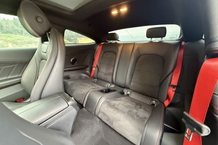 Used Mercedes-Benz C-Class 2022 Refreshed C 260 Coupe Interior 6