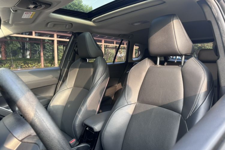 Used Toyota FRONTLANDER 2022 2.0L CVT Luxury PLUS Edition