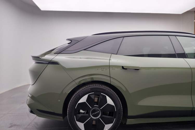 Used Zeekr 007GT 2025 Rear-Drive Intelligent Driving Version 75 kWh
