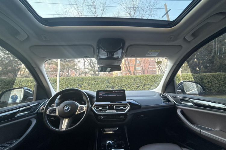 Used BMW iX3 2022 Leading Model
