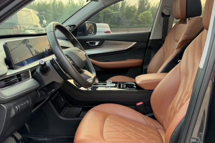 Used Chery Tiggo 8 PLUS 2022 Kunpeng Edition 390TGDI DCT Luxury Version