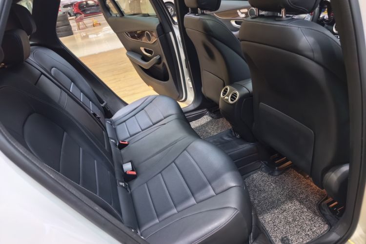 Used Mercedes-Benz GLC 2019 GLC 260 4MATIC Dynamic Edition
