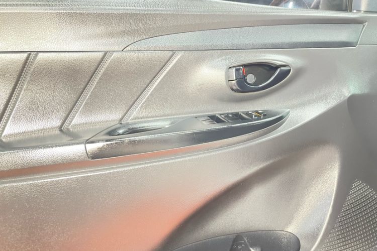 Used Toyota YARiS L Zhi Xuan 2020 1.5L CVT Leading Edition
