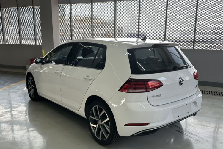 Used Volkswagen Golf 2020 280TSI DSG Comfort Version
