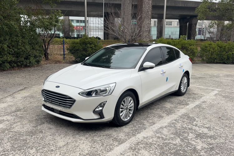 Used Ford Focus 2019 Sedan EcoBoost 180 Automatic Trend Edition