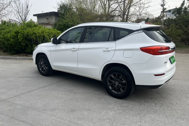 Used BYD Song 2020 Classic Edition 1.5T Automatic Elite Model
