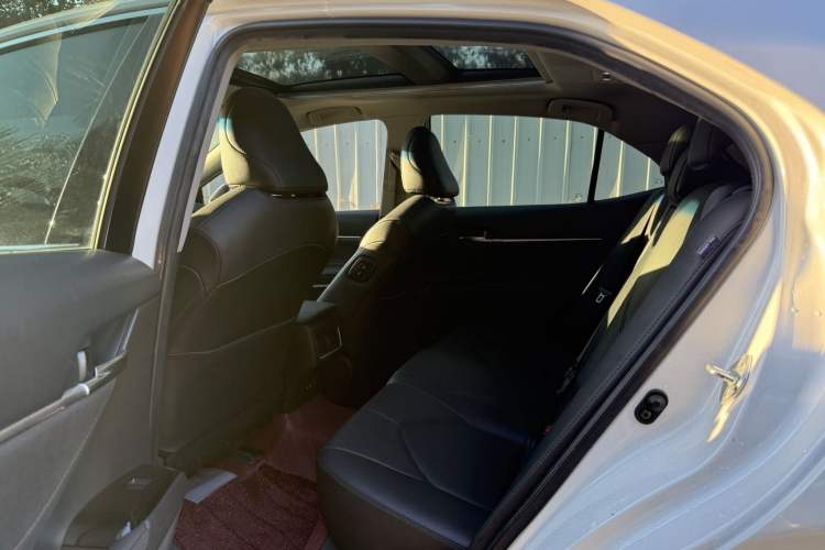 Used Toyota Camry 2021 2.5G Luxury Edition