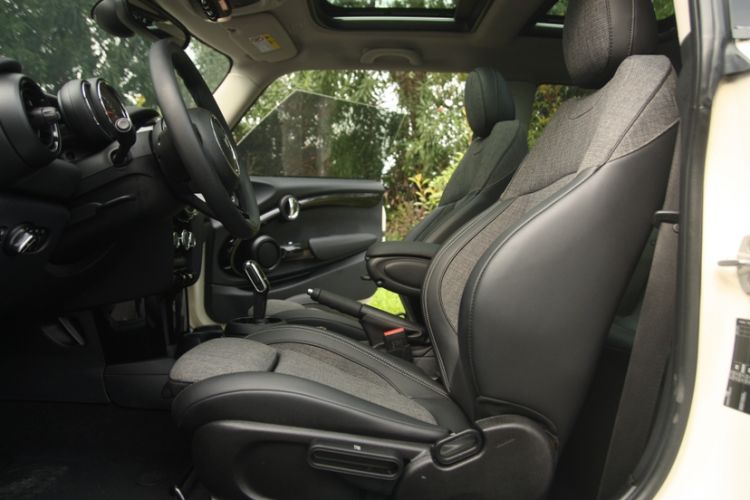 Used MINI MINI 2019 1.5T COOPER Classic Edition