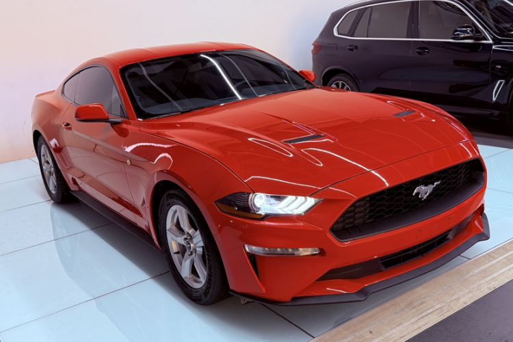 Used Ford Mustang 2018 2.3T Automatic Hardtop Standard Trim U.S. Specification