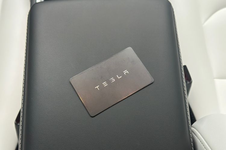 Used Tesla Model Y 2021 Performance High-Performance All-Wheel-Drive Version Interior 4