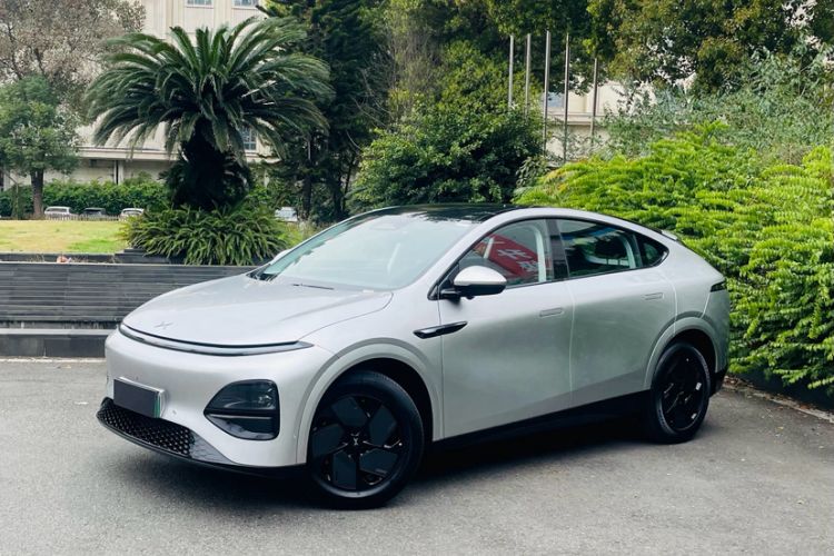 Used XPeng G6 2025 625 Long-Range Max Flagship Edition