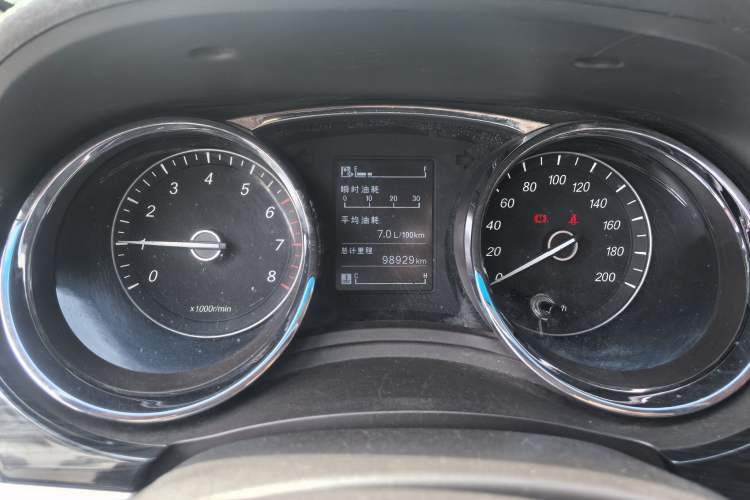 Used Baojun 730 2016 1.5L Manual Comfort Version 7 Seats China V Emission Standard