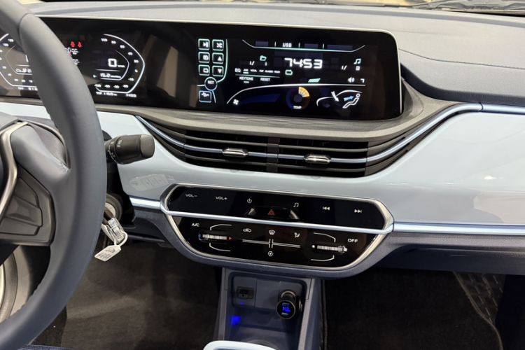 Used Oshan Benni E-Star 2022 Qingxin Edition Colorful Model Lithium Iron Phosphate