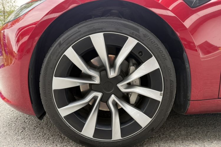 Used Tesla Model 3 2023 Long-Range All-Wheel-Drive Version Exterior 5