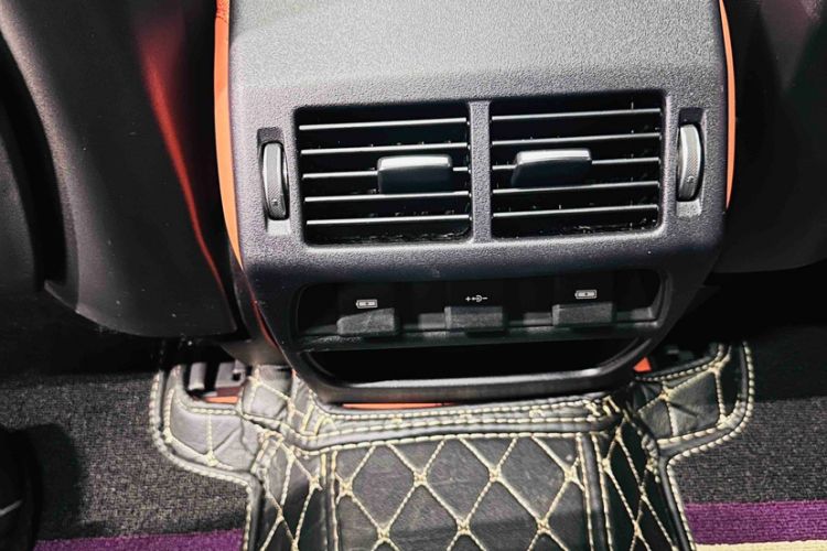 Used Land Rover Discovery Sport 2020 249 PS R-Dynamic Performance Edition
