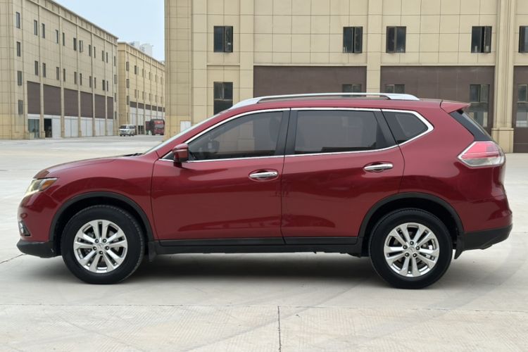 Used Nissan X-Trail 2014 2.0L CVT Smart Edition 2WD
