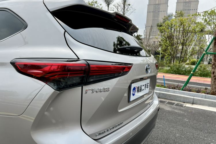 Used Toyota Highlander 2022 Dual-Engine 2.5L Four-Wheel Drive Supreme Edition 7-Seater Exterior 8