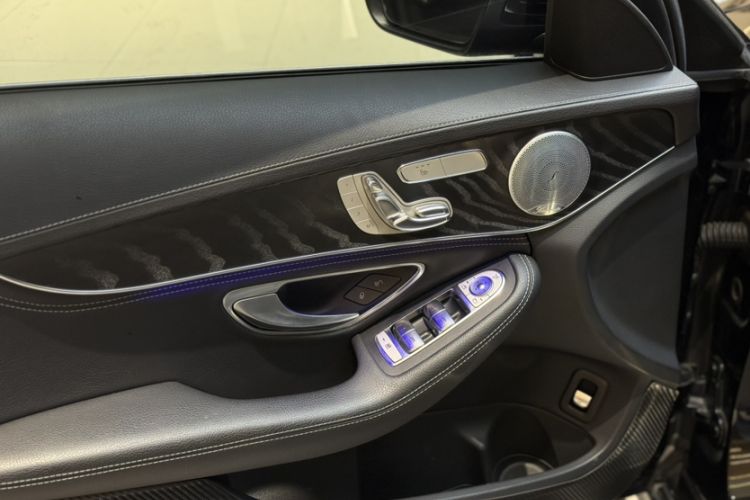Used Mercedes-Benz C-Class 2020 C 260 L Sport Edition Interior 4