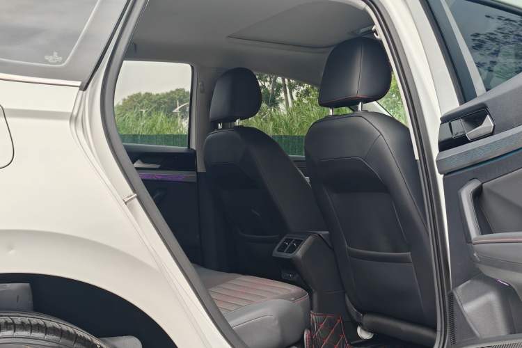 Used Volkswagen Lavida 2024 300TSI DSG Starry Sky Deluxe Edition Interior 4