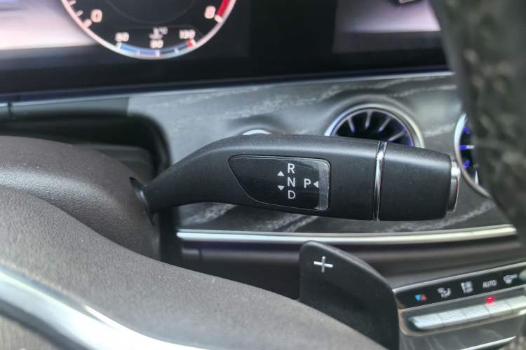 Used Mercedes-Benz CLS 2020 CLS 300 Luxury Model
