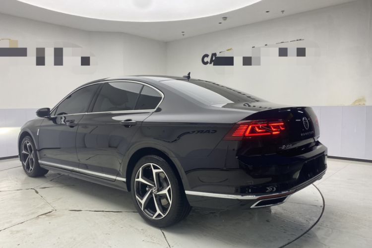 Used Volkswagen Magotan 2026 30 Million Vehicles Selected Model 380TSI DSG Luxury Edition Exterior 5