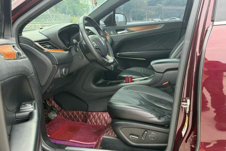 Used Lincoln MKC 2018 2.0T Four-Wheel Drive Zunya Edition
