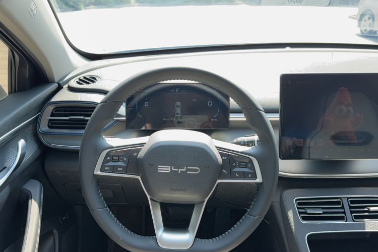 Used BYD Destroyer 05 2024 HONOR Edition DM-i 55KM Luxury Model Steering Wheel