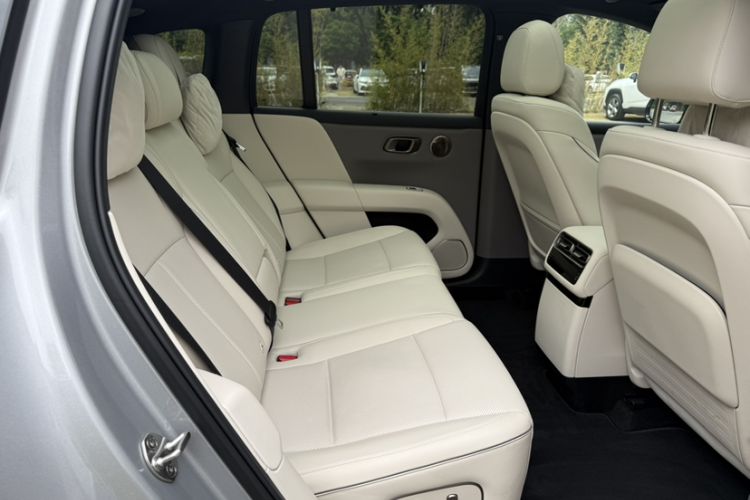 Used Li Auto Li Auto i6 2025 Model Two-Wheel-Drive Standard Type