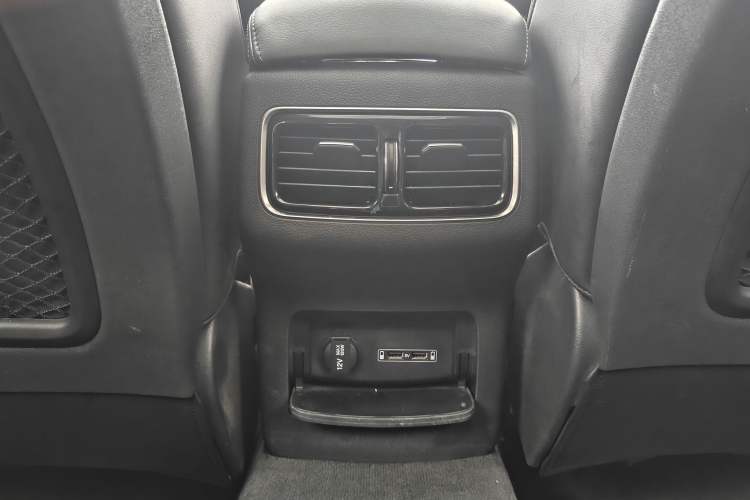Used Hongqi HS5 2019 2.0T Smart Connect Flagship Edition
