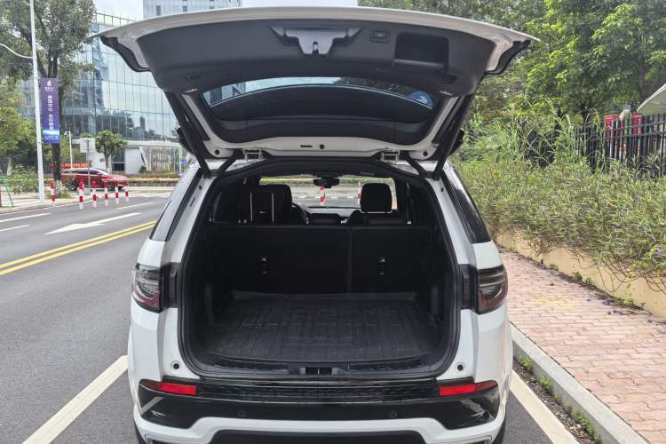 Used Land Rover Discovery Sport New Energy 2021 P300e Performance Tech Edition