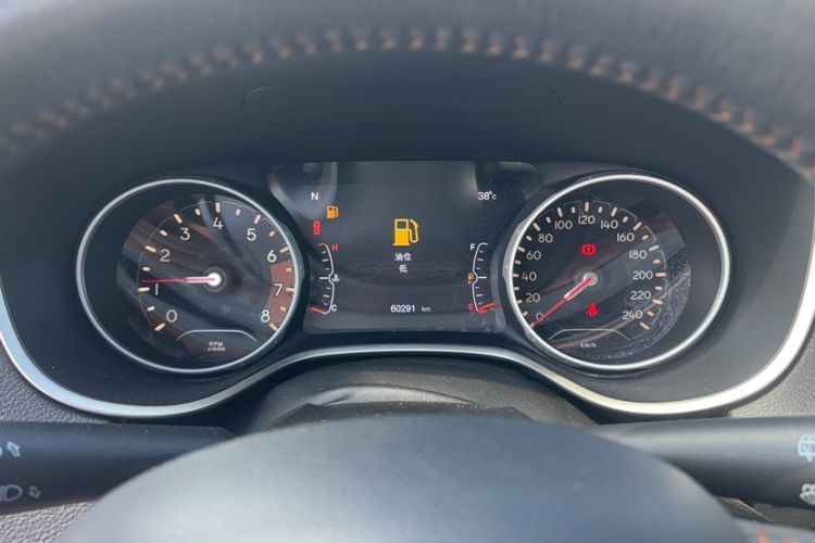 Used Jeep Compass 2017 200T Automatic Family Edition