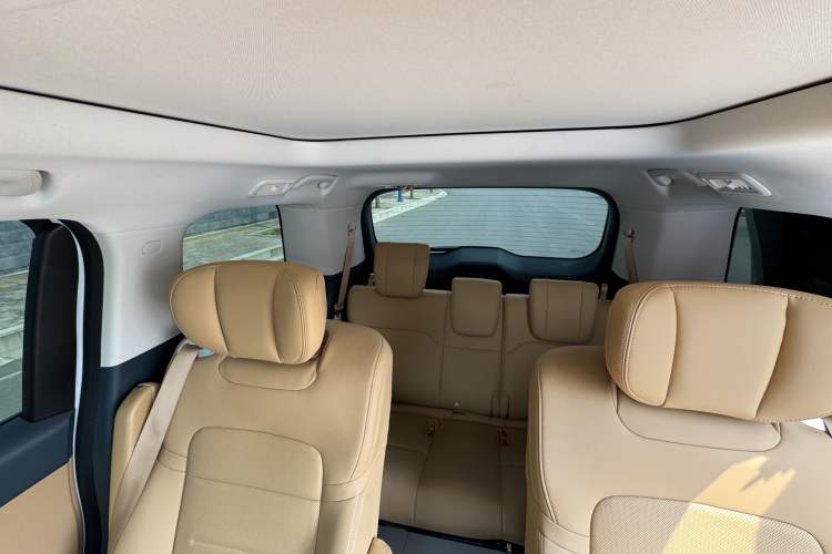 Used GAC Trumpchi E8 2024 Honor Series 2.0L Honor Edition Interior 5