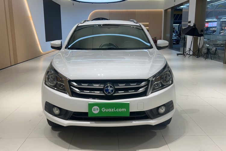 Used Venucia T70 2016 2.0L Manual RuiQu Version
