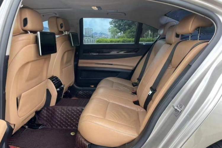 Used BMW 7 Series 2014 730Li Premium Edition
