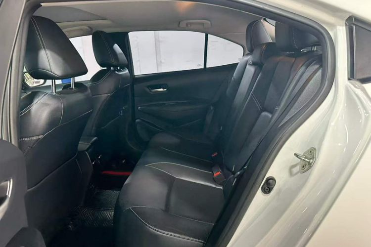 Used Toyota Corolla 2019 1.2T S-CVT GL-i Luxury Edition Interior 2