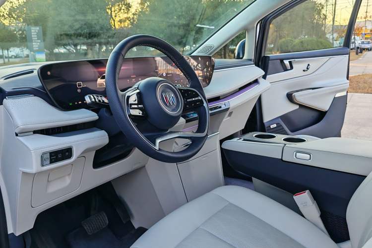 Used Buick GL8 New Energy 2026 Model Lu Zun Luxury Edition
