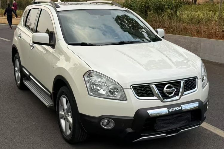 Used Nissan Qashqai 2015 2.0 XL Coolfire CVT 2WD
