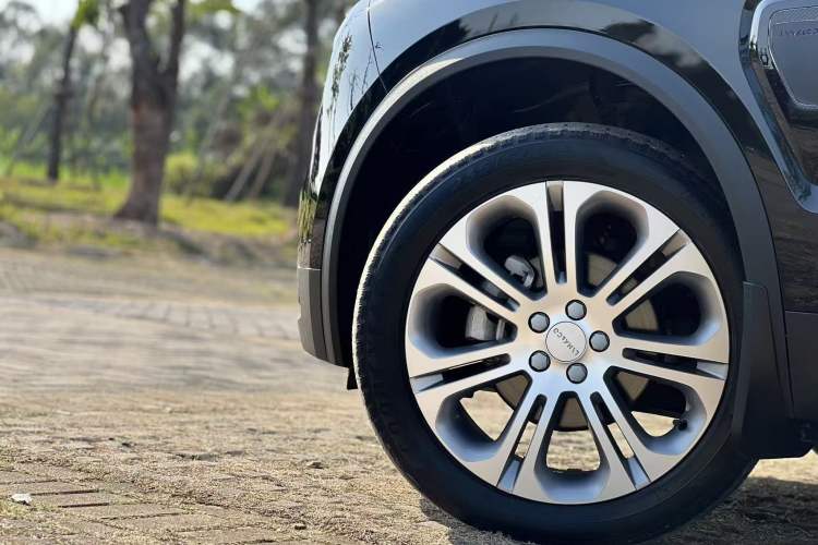 Used Lynk & Co 01 2019 2.0T Two-Wheel-Drive Pro Version China VI Standard Exterior 8