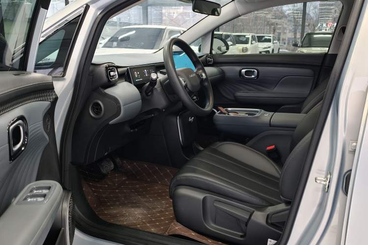 Used AION UT 2025 420 Smart Edition