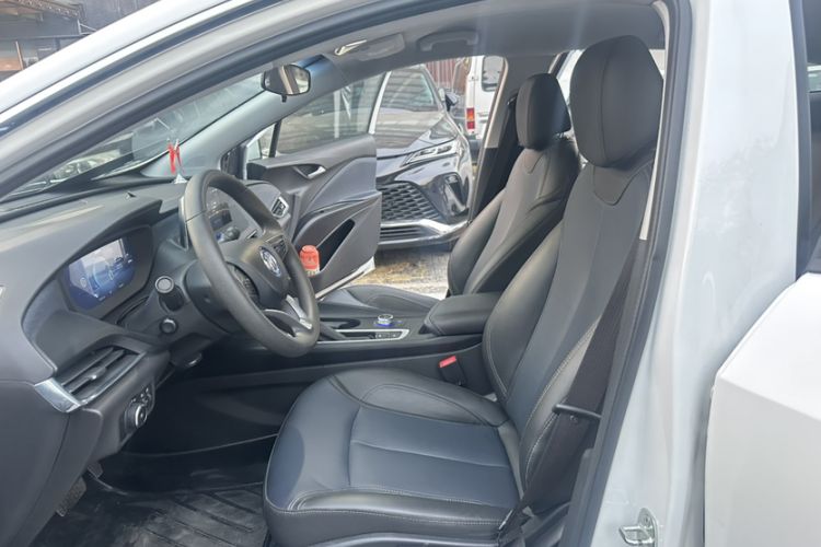 Used Buick Velite 6 2023 430km Range Commuter Version