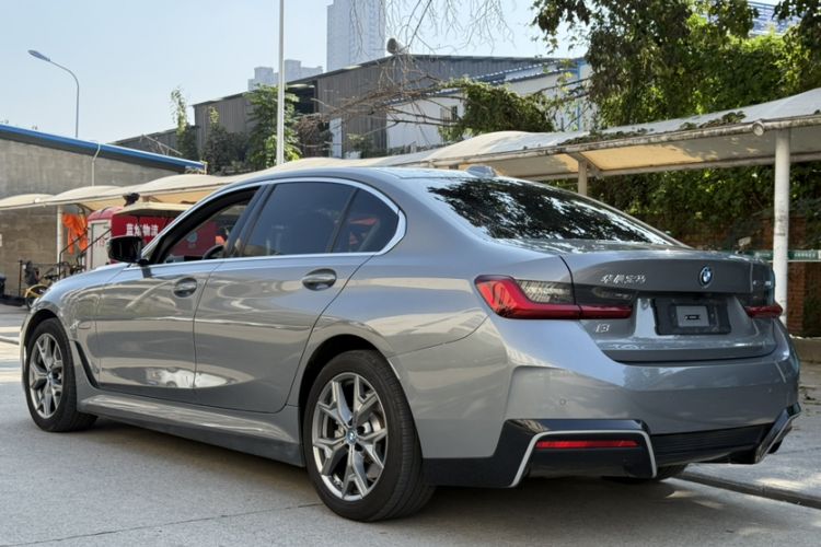 Used BMW i3 2024 eDrive 35 L
