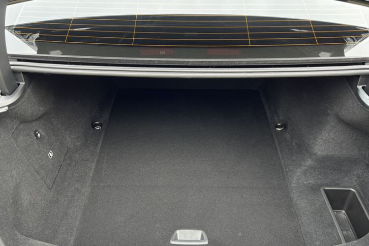 Used BMW i7 2023 eDrive50L Prestige Luxury Package
