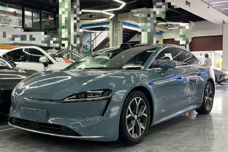 Used Hima Luxeed S7 2025 855 km Max