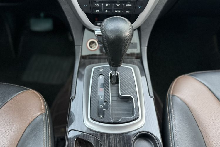 Used GAC Trumpchi GS5 Super 2016 2.0L Automatic Two-Wheel Drive Anniversary Edition
