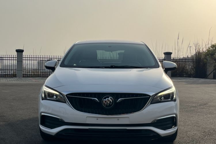 Used Buick Verano 2018 Sedan 15S Automatic Entry Model Exterior 3