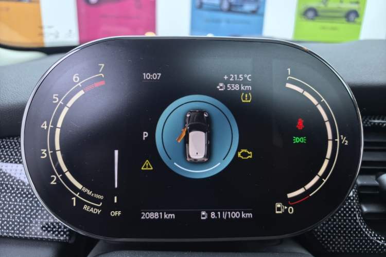 Used MINI MINI 2023 1.5T COOPER Artist
