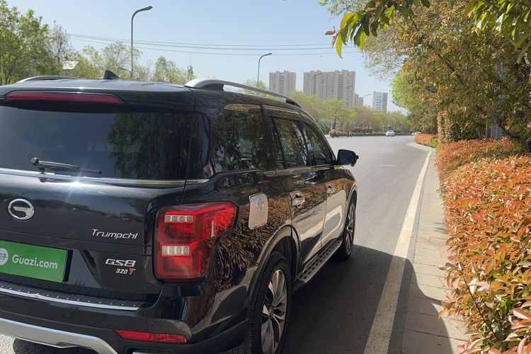 Used GAC Trumpchi GS8 2017 320T Two-Wheel Drive Luxury Smart Connectivity Version (7 Seats)