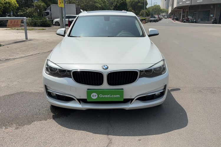 Used BMW 3 Series GT 2018 320i Sport Edition
